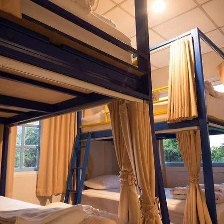 בנגקוק Nty Hostel Near Suvarnabhumi Airport מראה חיצוני תמונה