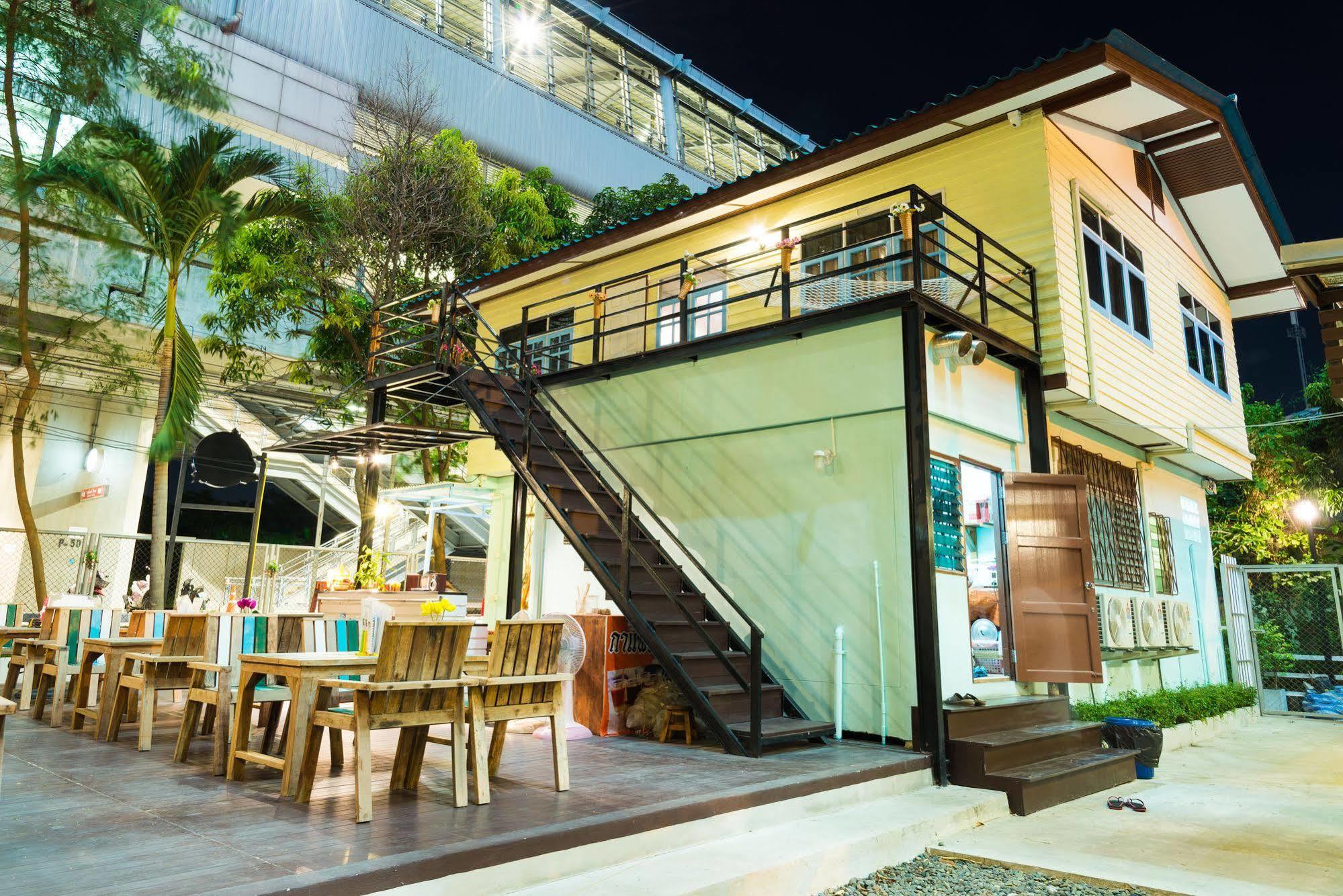 בנגקוק Nty Hostel Near Suvarnabhumi Airport מראה חיצוני תמונה