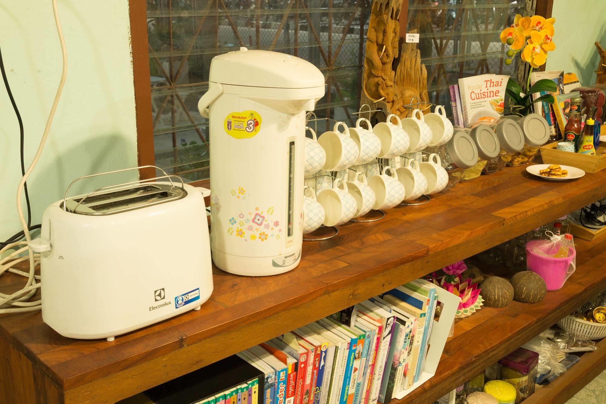 בנגקוק Nty Hostel Near Suvarnabhumi Airport מראה חיצוני תמונה
