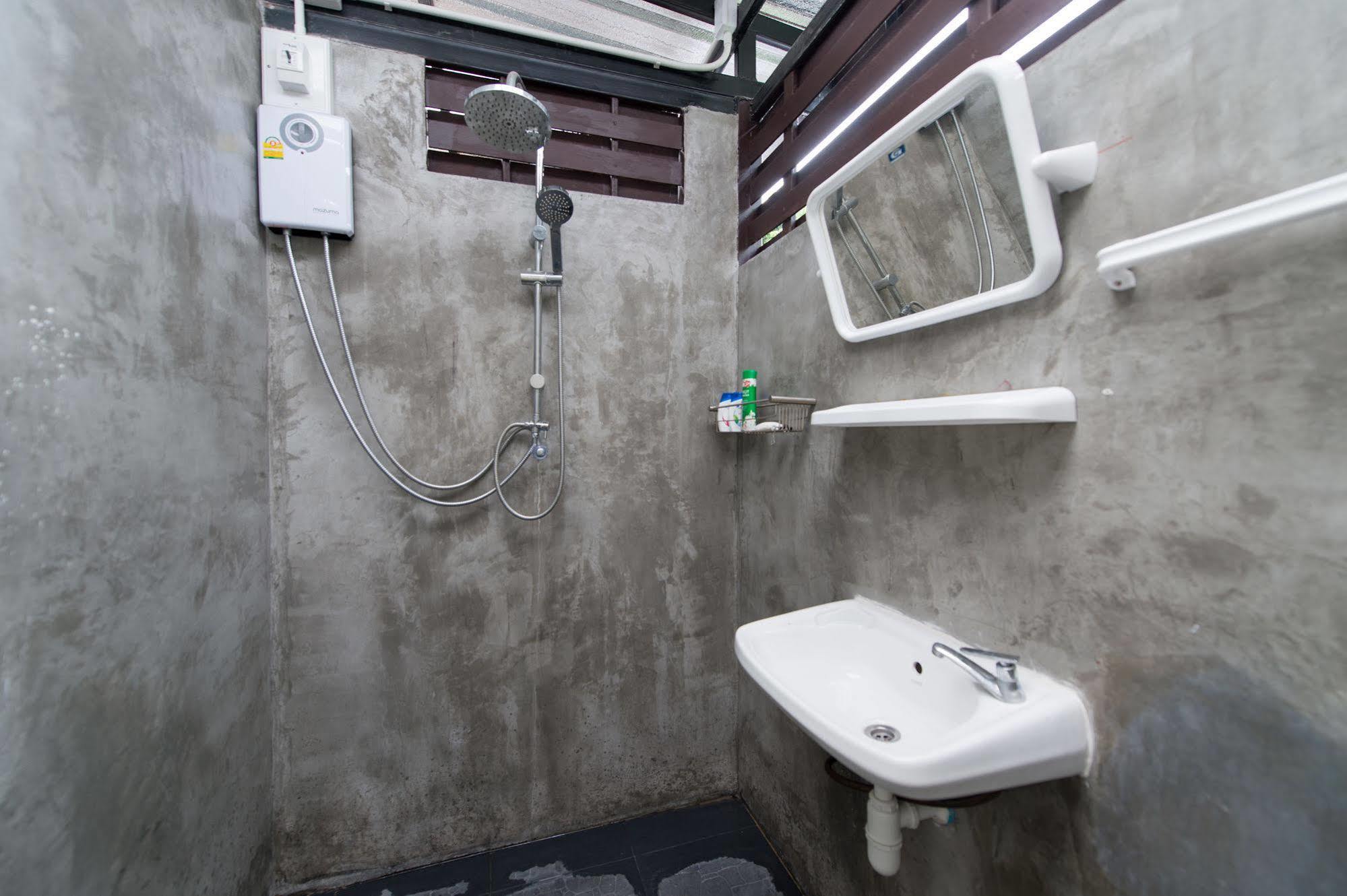בנגקוק Nty Hostel Near Suvarnabhumi Airport מראה חיצוני תמונה