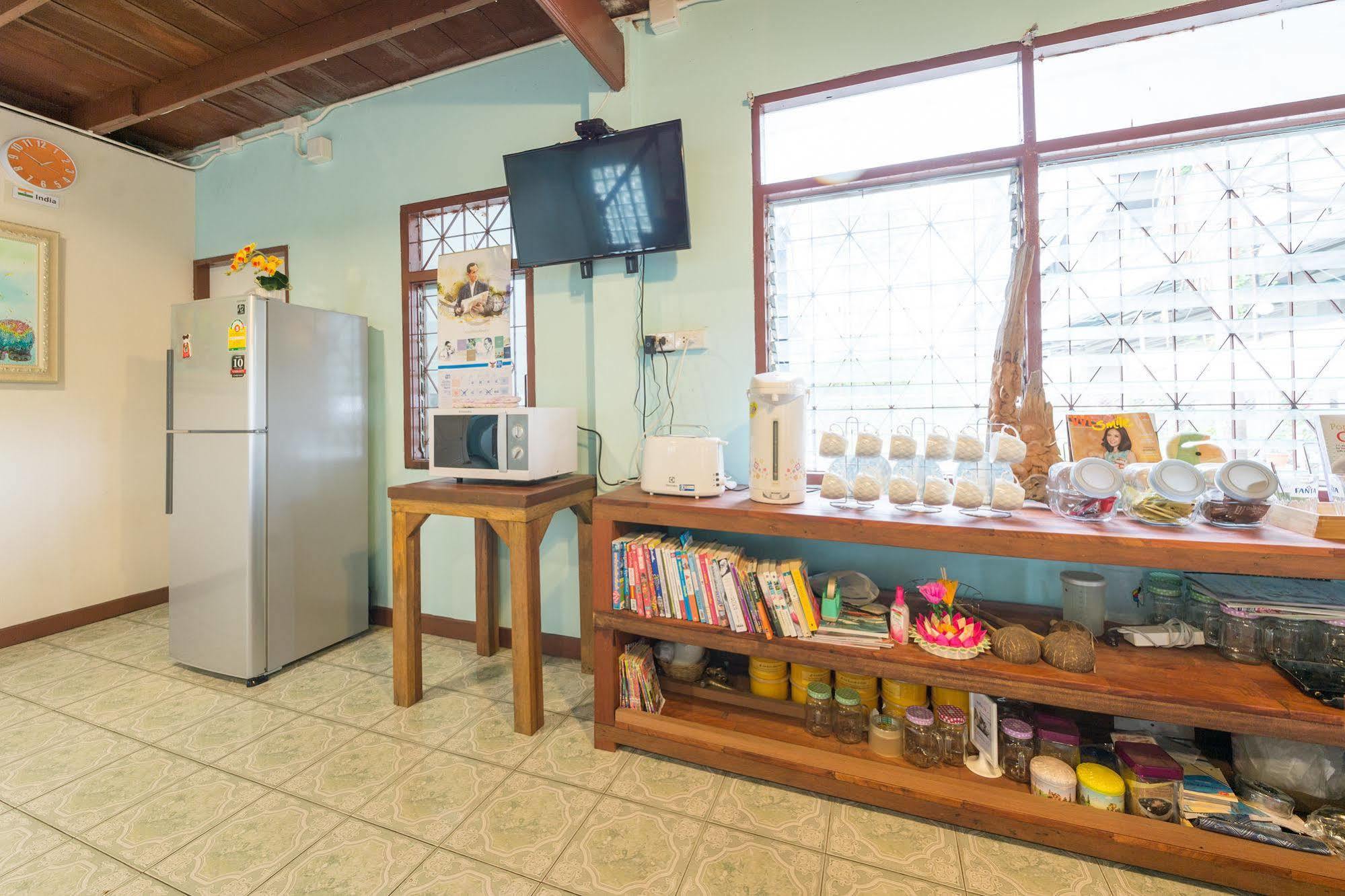 בנגקוק Nty Hostel Near Suvarnabhumi Airport מראה חיצוני תמונה