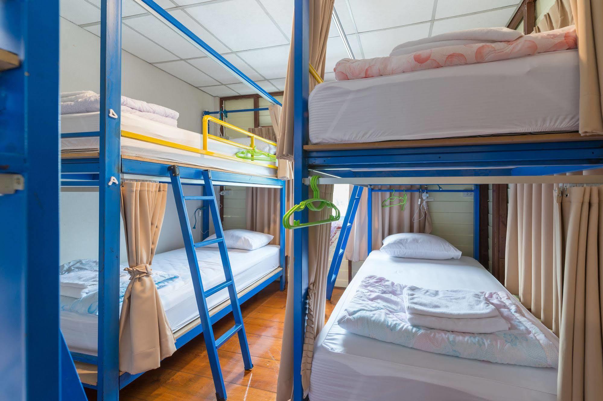 בנגקוק Nty Hostel Near Suvarnabhumi Airport מראה חיצוני תמונה