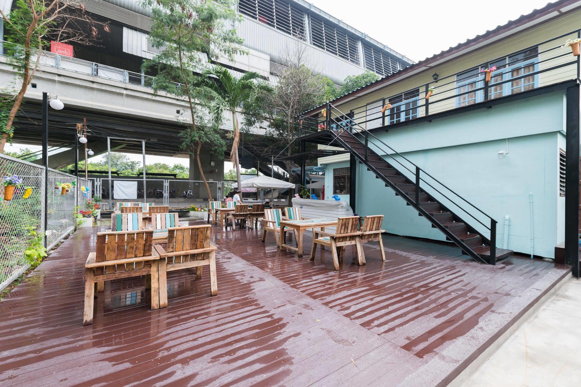 בנגקוק Nty Hostel Near Suvarnabhumi Airport מראה חיצוני תמונה