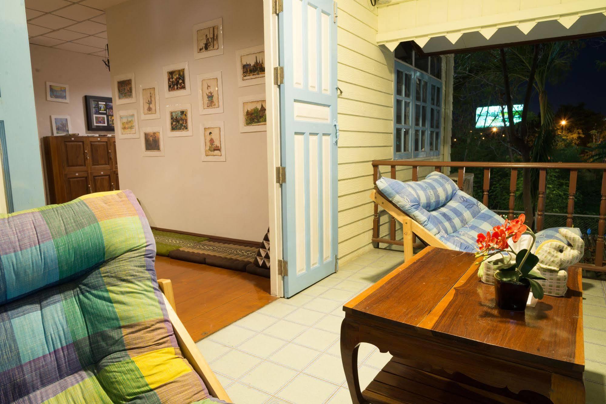 בנגקוק Nty Hostel Near Suvarnabhumi Airport מראה חיצוני תמונה