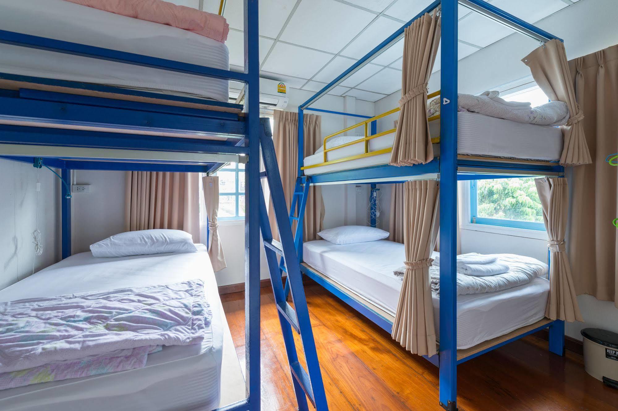 בנגקוק Nty Hostel Near Suvarnabhumi Airport מראה חיצוני תמונה
